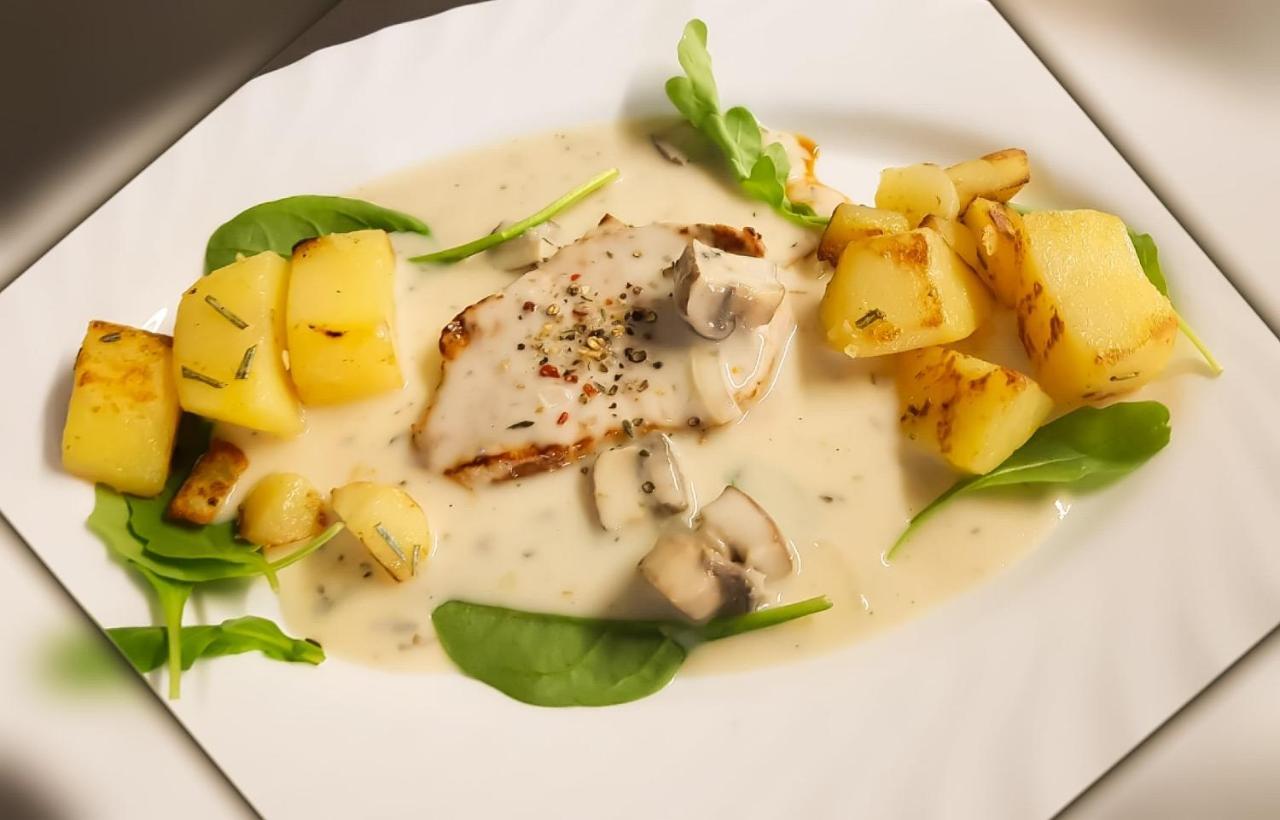 Schwarzes Ross Hotel & Restaurant Oberwiesenthal Luaran gambar